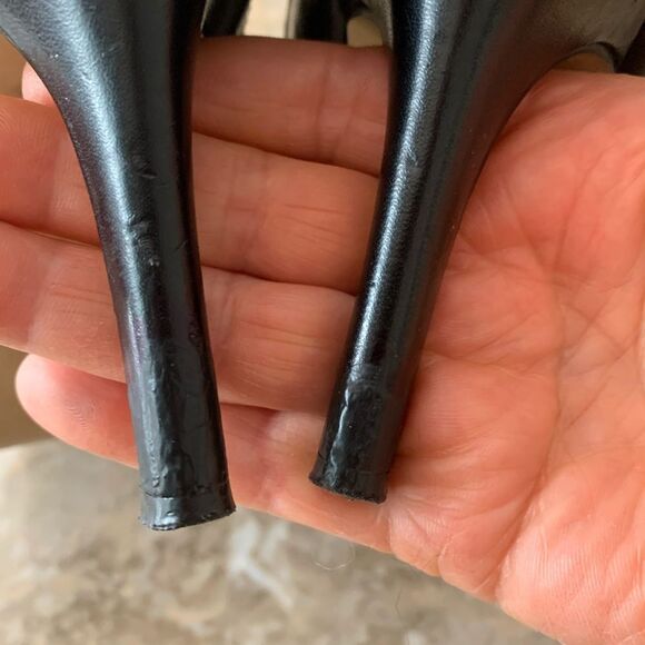 Adrianne Vittadini black open toe ankle booties, good condition, size 8.5 - Picture 5 of 8